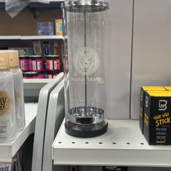Mane Tame Barbicide Jar 
