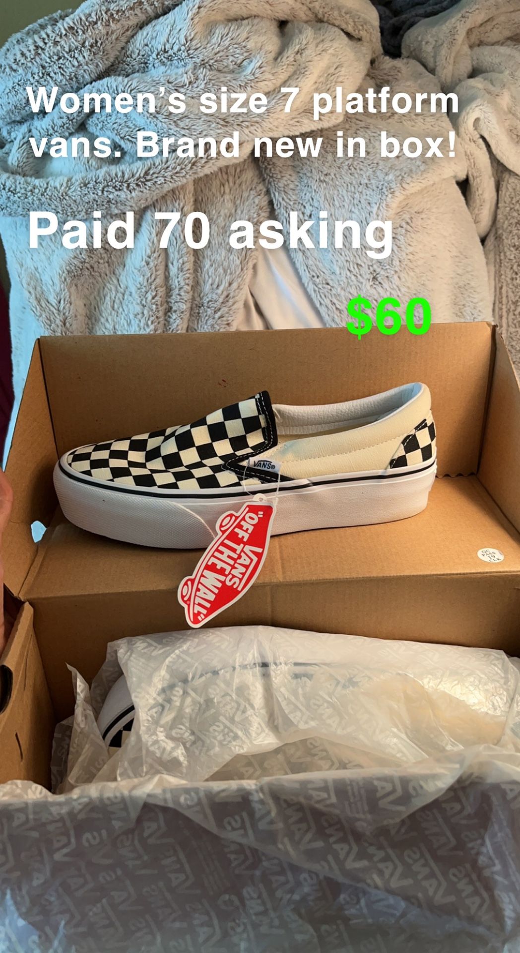 Vans Womens Size 8 BRAND NEW