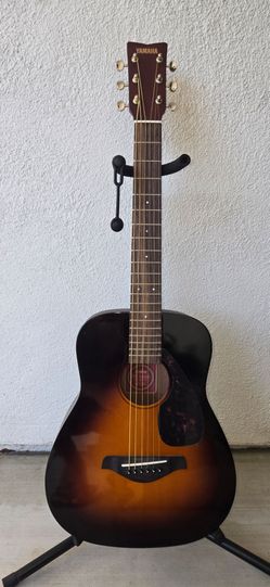 Yamaha JR2 3/4 Folk Guitar