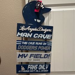 Dodgers Sign