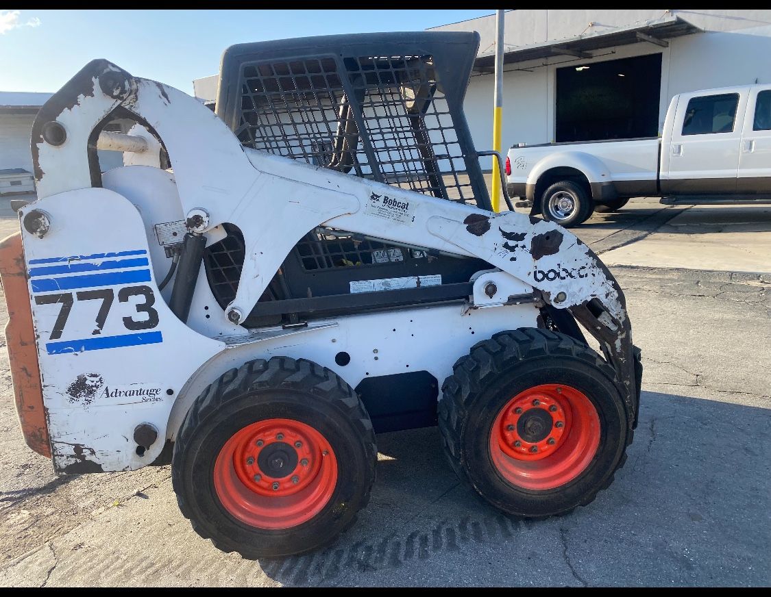 Bobcat 773