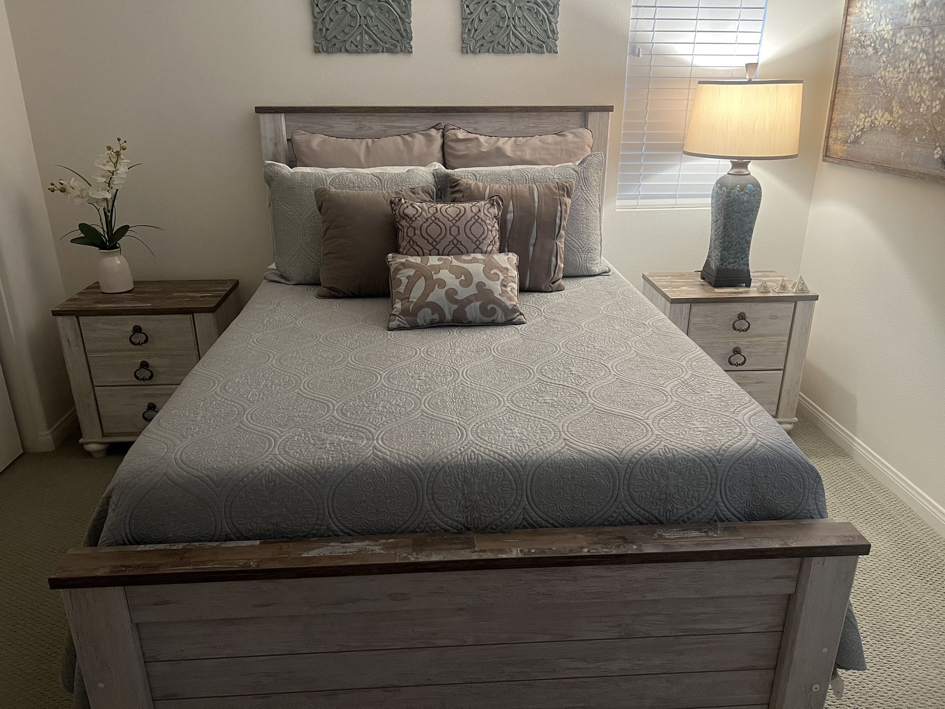 Willowton Full Bedroom Set