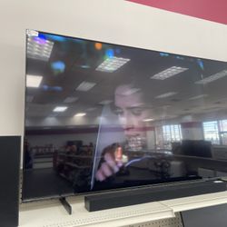 Samsung Smart Tv With Sound Bar (65”)