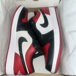 Jordan 1 Low 