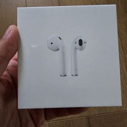 Genuine Apple Airpods 2nd Gen