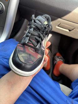 Nike Dunk low “Crazy Camo” Sz 6y
