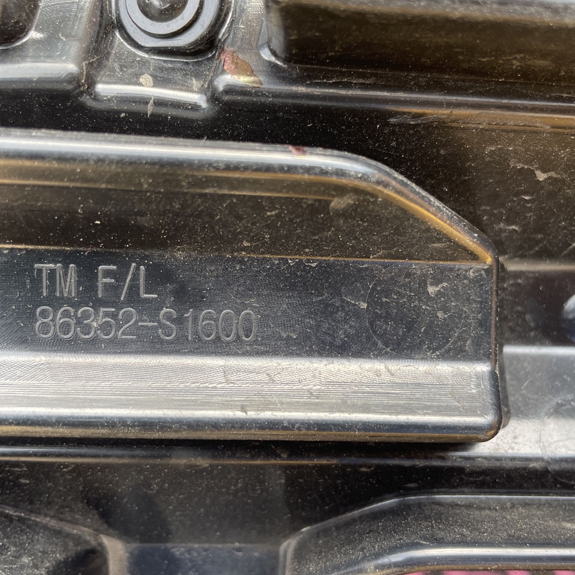 2021-2022 Hyundai Santa Fe Grille Oem Vintage Large Italian Deruta Covered Dish