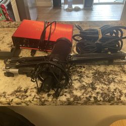 AT2035 With 2i4 Focusrite