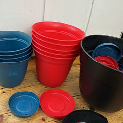 Self-watering Plant Pots