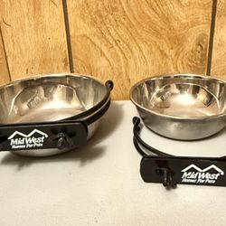 2 Midwest Feeding/Water Bowls Kennel Mount