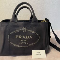 Prada canapa