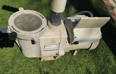 FOR SALE: Pentair IntelliFlo 3 HP Variable Speed Pool Pump – Excellent Condition! High-performance Pentair IntelliFlo Variable Speed Ultra Energy Effi