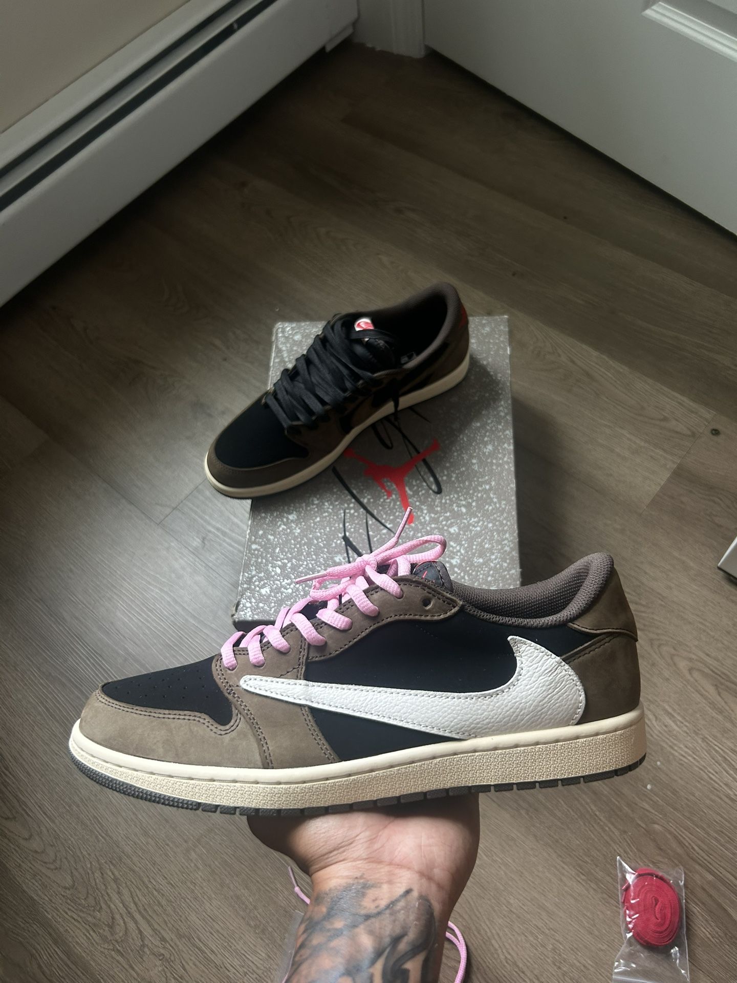 Travis Scott X Air Jordan 1 Low Mocha