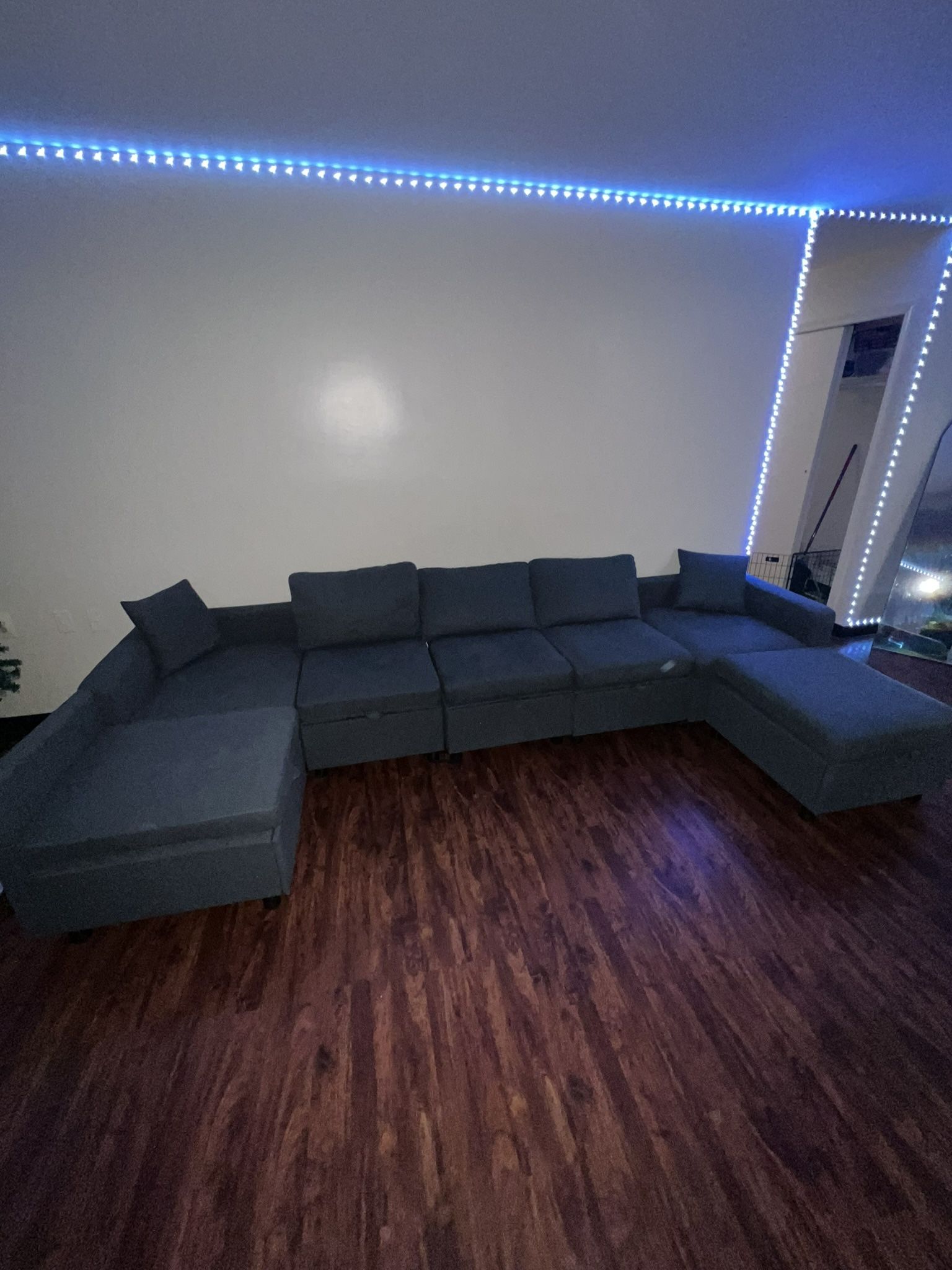 7 seat couch