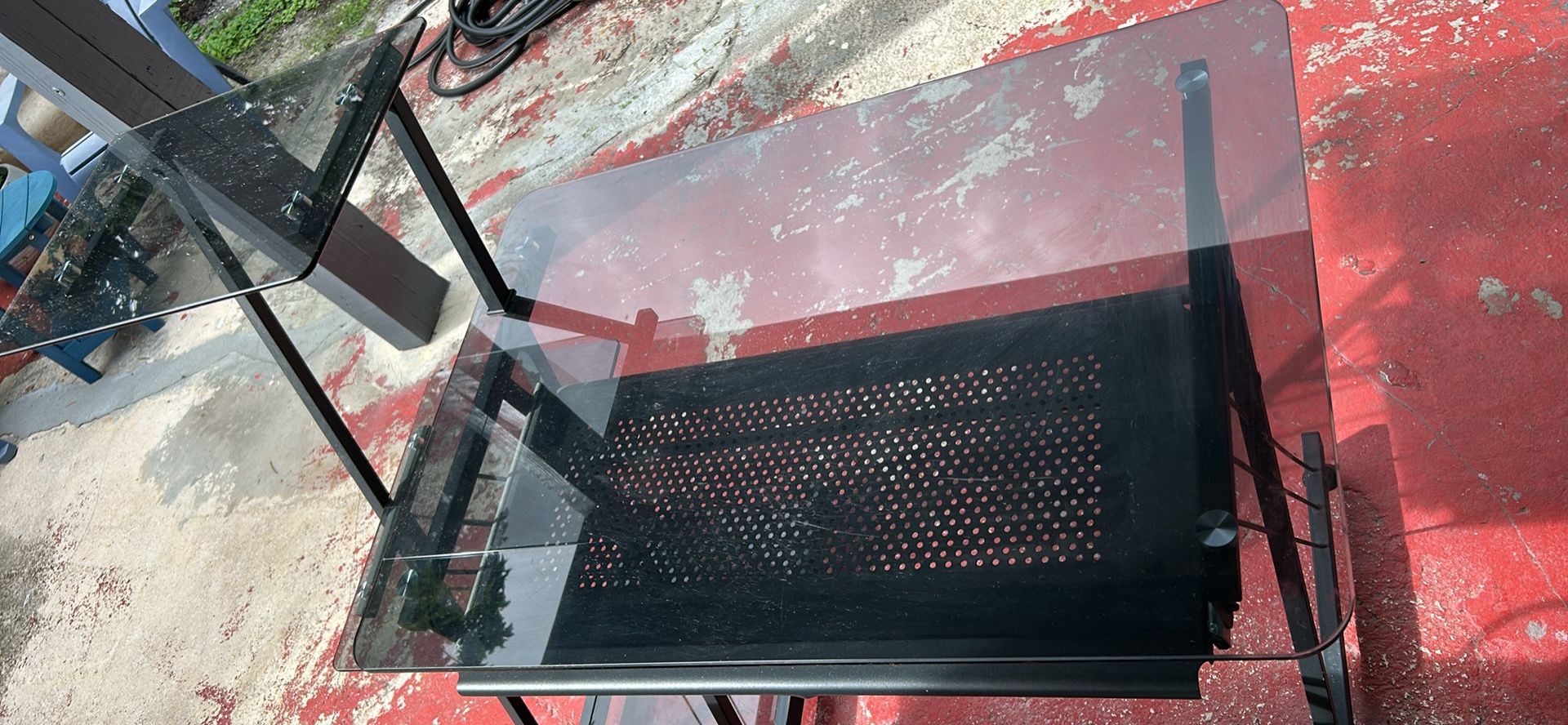 Free Desk