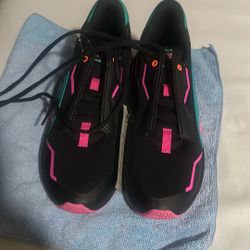Puma First Mile Sneakers Pink and Black