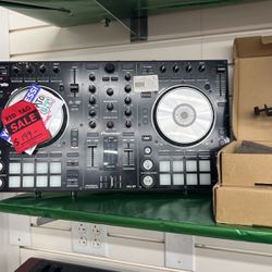 Pioneer Serato DJ Mixer 