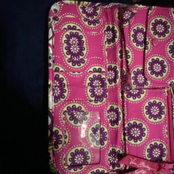 Vera Bradley Wallet. Used 1 Time. Make An Offer!!