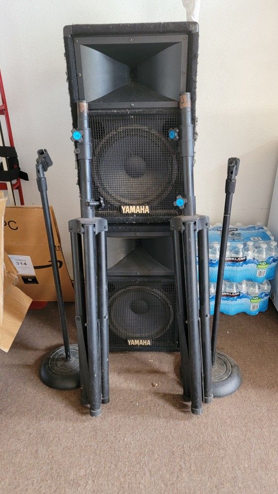 Yamaha Speakers