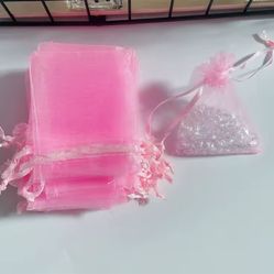 12 pink organza bags