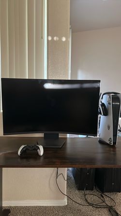 Ps5 with monitor headset and controller