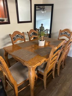 Table -  mesa