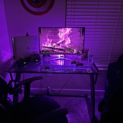 I sell This Ps4 Pro White Edition White Two Dualshocks 4 with cooling base and control chargers