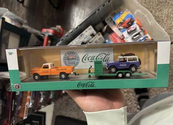 M2 Ford Ranger And Bronco Hauler Set