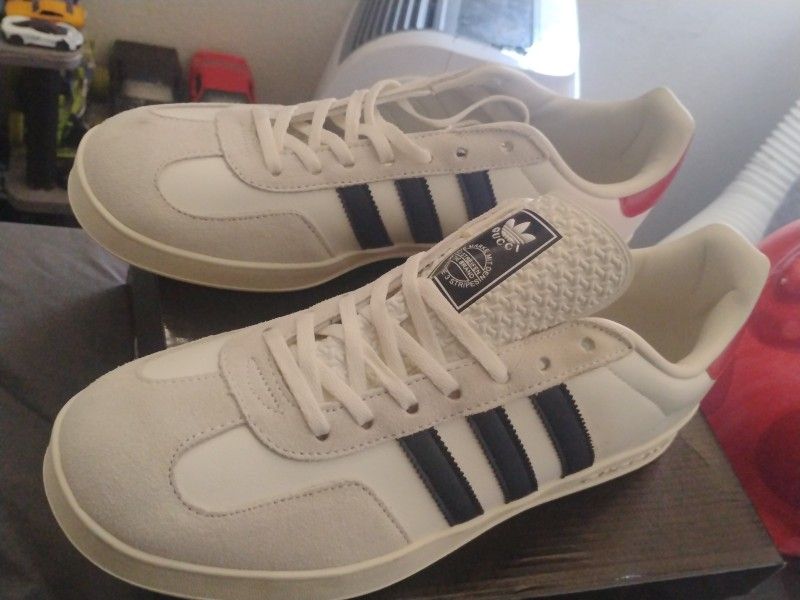 New Adidas Gucci Tennis Shoes