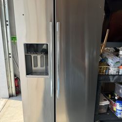 36in side by side whirlpool fridge