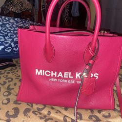 Hot Pink Michael Kors Purse 