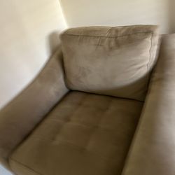 Armchair - Soft and deep chair