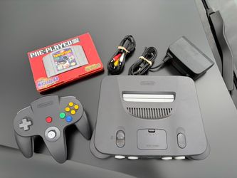 Nintendo 64 Console Bundle with Controller and Game
