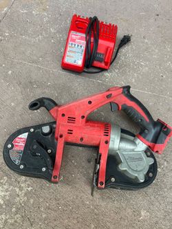 Milwaukee bandsaw and charger M18