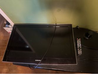 Flat Screen TV and entertainment unit