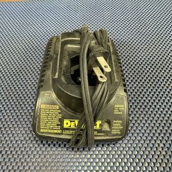 Dewalt Battery Tool Charger