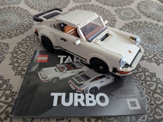 LEGO Icons Camaro and Porsche