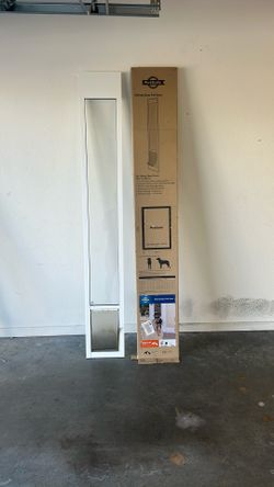 Sliding glass pet door