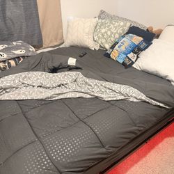 Queen size bed Frame 