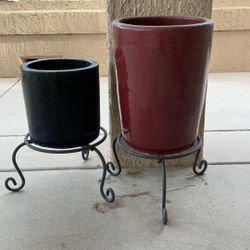 2 Ceramic Pots With Stands