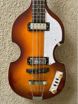 Hofner B-Bass Series Electric Violin Bass w/gigbag!