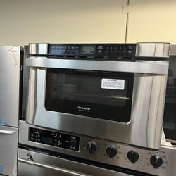 SHARP BUILT IN MICROWAVE 