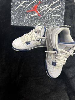 Jordan’s Retro 4 Midnight Navy