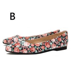 Ten Eleven Collection Flower Flat. US Size 4-9.