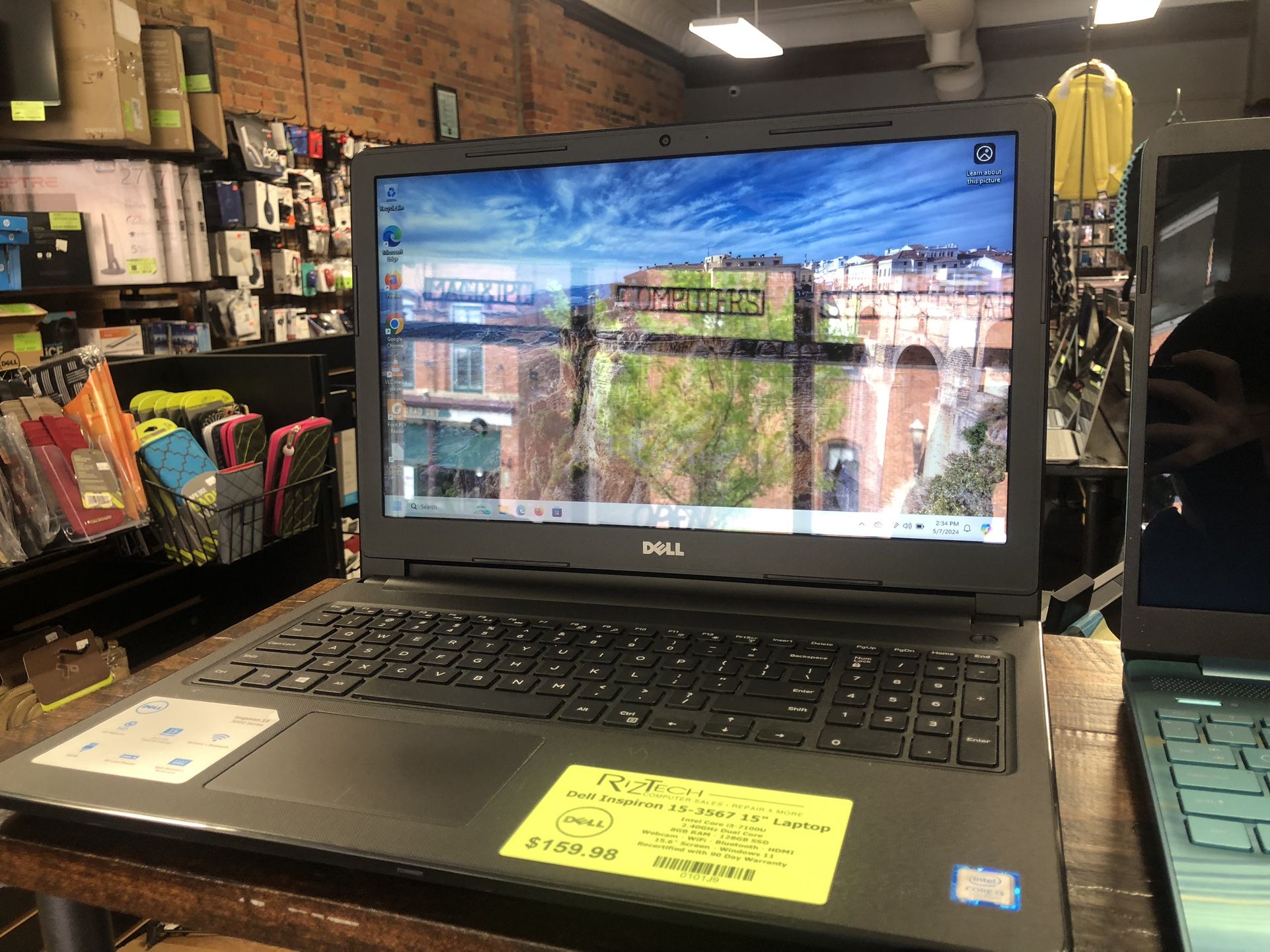 Dell Inspiron 15-3567 15" Laptop