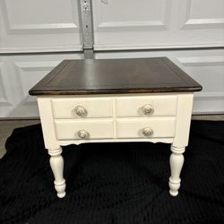 Coffee Table W/Drawer