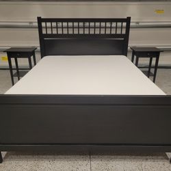 Like New Queen Bedroom Set