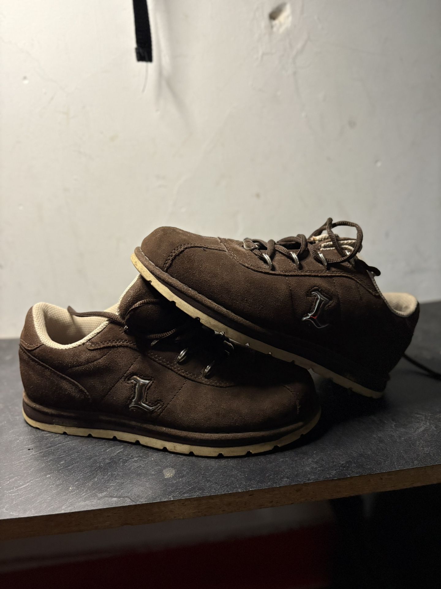 Lugz