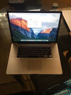 MacBook Pro 17”