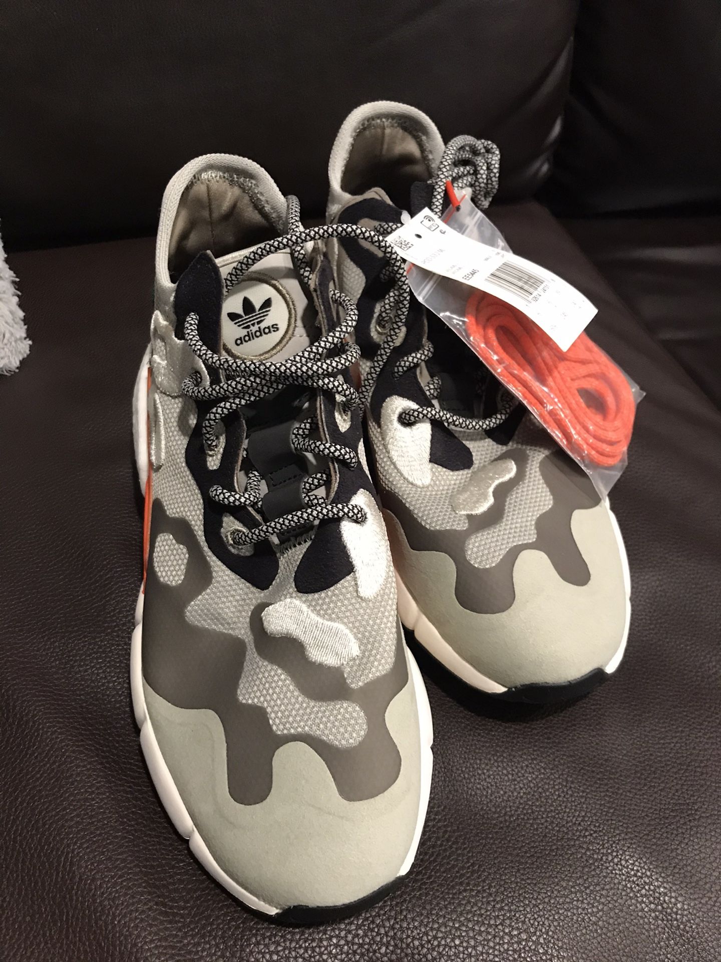 Adidas Pod-s3.2 Ml... Size 6.5 for Sale in Sterling, VA 